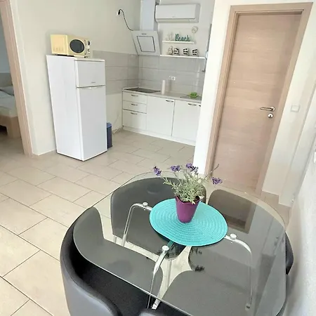 Adria Appartement *